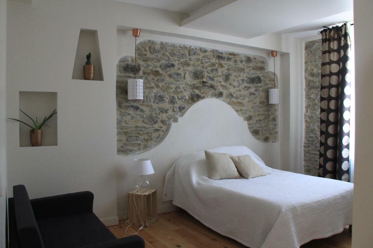 Le Logis Gout Apartment Carcassonne Exterior photo